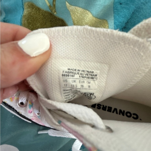 VGUC Unicorn Converse - Picture 5 of 5